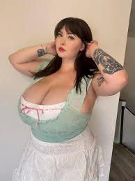 Busty Tally Berry - Mega Busty BBW Creators - Busty BBW Porn