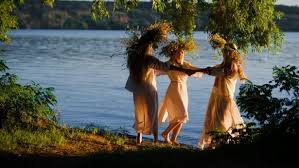 Что нельзя делать на ивана купалу? Ivana Kupala 2021 Chto Mozhno I Nelzya Delat Tradicii