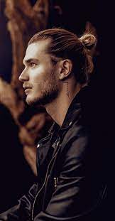 4 Mane Styling Options For Men Long Hair Styles Men Blonde Guys Hair And Beard Styles