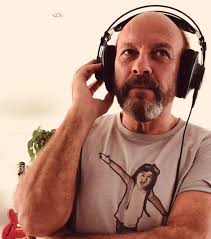 MEV dic103.qxp_MaquetaciÛn 1