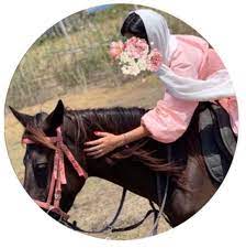 pin by ذات حظ عظي م on افتارات horse girl photography photo ideas girl cute girl photo