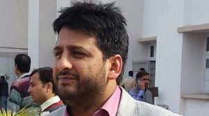 PDP MP Fayaz Ahmad Mir heckled in Jammu