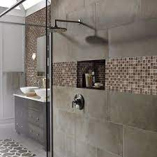 Vinyl flooring bathroom tile effect 2021. 5 Glass Tile Mosaics That Will Stand Up To Bathroom Dampness