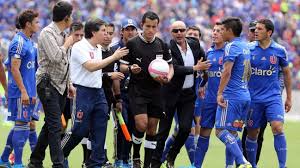 Jun 05, 2021 · entérate en tiempo real de todas las incidencias del juego santiago wanderers contra u. Las Reacciones Del Clasico Entre U De Chile Y U Catolica Alairelibre Cl