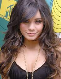 Like The Layers On Sides That Brush The Shoulders Blend Into My Weird Straight Strands Behind My Ears Side Bangs Hairstyles Hair Styles Curly Hair With Bangs