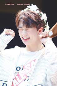 View latest posts and stories by @hyunjin.cute11 (황현진) hvang hyunjin oppa in instagram. Hyunjin Wallpapers Wallpaper Cave