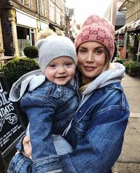 She is the stunning girlfriend of swedish soccer player victor lindelof. Footballers Wagskids On Twitter Ted Louie Lindelof And Mommy Pic Maja Nilsson Lindelof Tedlouielindelof Majanilsson Majanilssonlindelof Victorlindelof Manchesterunited Manunited Manchesterunitedwags Manchesterunitedkids Https T Co