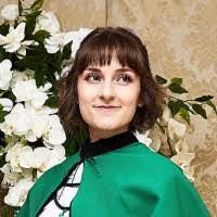 Samantha Cunha's Instagram, Twitter & Facebook