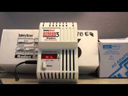 Digital continuous radon gas monitoring with home radon alarm protect your family from lung cancer from radon gas exposure with the only he warned that the safety siren pro series3 is, in his experience, notoriously unreliable. Setting Up And Running Radon Gas Detector Youtube