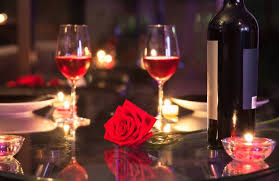 Si dice che il partner si debba prendere anche per la gola, vediamo anche se non siete esperti, lanciatevi preparando voi il dolce; Cena Romantica En Casa Como Prepararla Ellas Hablan