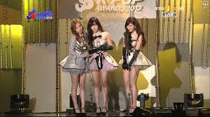 Snsd Taetiseo Tts 2nd Gaon Chart K Pop Awards Twinkle