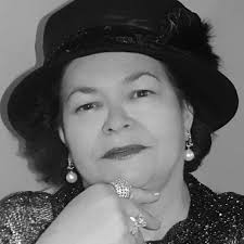 A cantora Angela Ro Ro faleceu nesta segunda-feira (8), aos 75 anos, no Rio  de Janeiro. A morte foi confirmada por Laninha Braga, ex-companheira que  vinha acompanhando seus cuidados, e pelo produtor