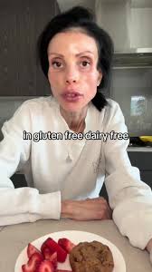 #stitch with @healthyish_mama color me absolutey shocked! Crohn’s does not  have to be like this. Please see a RD. #crohnsdisease #nutrition #dietitian  #malnutrition #guthealth #nutritionadvice #crohns ...