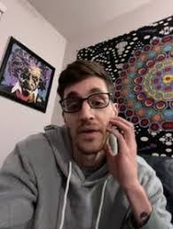 Alex Hefner's Instagram, Twitter & Facebook