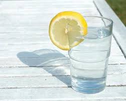 что будет если каждый день пить воду с лимоном Esli Pit Vodu S Limonom Kazhdyj Den Chto Budet Chto Proishodit S Telom Esli Pit Vodu S Limonom 2 Nedeli Voda S Limonom Limon Pit Vodu