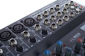 Maka aux send ini kita bisa inputkan pada jalur input pad cabinet monitor,atau kita bisa mengambil untuk jalur input pada tambahan mixer . Apa Fungsi Aux Pada Mixer Audio Sound System Auxiliary