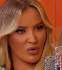 Justin and Hailey sue the plastic surgeon who spoke about 'the model's  cosmetic interventions'