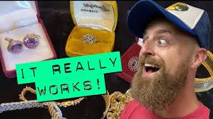 Leighton Lam Designs: Making jewelry in Hawaii for 40 years