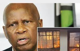 SADN_EWS : Zanu PF acting political commissar Patrick Chinamasa's house has  reportedly been bombed by unknown assailants. #RegisterToVoteZW