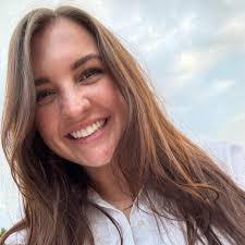 I'm 14 years post decompression today!🎉 I was being told how there's a  risk I may not wake up. But 14 years on, I'm stronger, fitter, post  graduate studying to be a