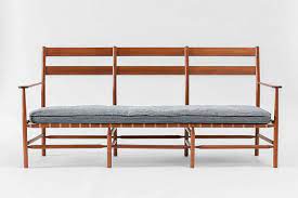 Shaker style is known for being practical and simple down to the very last detail. How Simple Shaker Furniture Has Influenced Centuries Of Design Gq