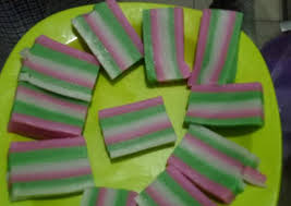 Lapis dengan tepung tapioka takaran gelas. 6 Cara Memasak Kue Lapis Tepung Beras Rosebrand Yang Enak Cookandrecipe Com