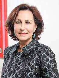 Joanna Weller's Instagram, Twitter & Facebook