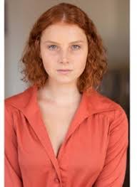 Madeleine Knowles's Instagram, Twitter & Facebook