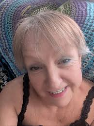 Positive-minded penpal seeking like-minded connections