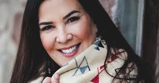 Holly Fortier's Instagram, Twitter & Facebook