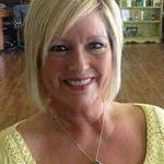 Shari Dewitt's Instagram, Twitter & Facebook