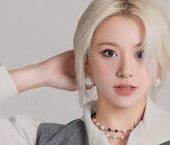 It's where your interests connect you with. Twice I Cant Stop Me Chaeyoung Eyes Wide Open Hd 4k Wallpaper 8 790