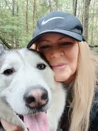 Today is international different color eyes day. Gunner wants to show you  his