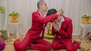 Hukum nikah di luar negara, termasuk kahwin di thailand adalah sah dengan syarat : Warganet Indonesia Ancam Bunuh Pasangan Gay Thailand Yang Kawin Di Thailand Reverasite