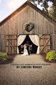 Kentucky Barn Wedding Reception Corporate Retreat Kentucky Wedding Venues Barn Wedding Rustic Chic Wedding