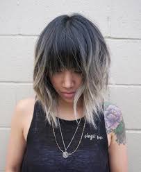 60 Beautiful And Convenient Medium Bob Hairstyles Medium Bob Hairstyles Medium Hair Styles Blonde Hair With Roots