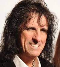 Former Alice Cooper Guitarist Kane Roberts Admits to Steroid Use