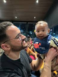 ISO: a nanny job. I have 5 years of experience with preschool teaching and  private nannying. My last family was a 7 year old girl who had extreme  anxiety and ADHD. Some