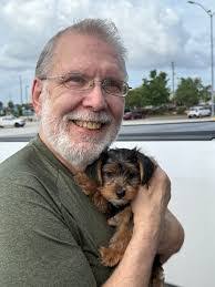 Dale Manley's Instagram, Twitter & Facebook