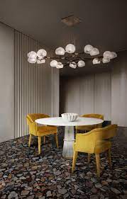 Amarillo brillante y gris claro sereno para llenar de disponibles en una gran variedad de diseños y tejidos, son muy aconsejables para vestir las ventanas de espacios más abiertos como salones. Pantone 2021 Colores Para Un Futuro Brillante Con Resiliencia Y Optim