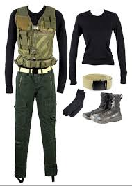 The trilogy concluded in 2016 with the final book, the last star. Ringer Maika Monroe Complete Hero Camp Haven Costume From The 5th Wave