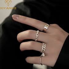 Summon akran Harabe nike finger ring - finncommoly.com