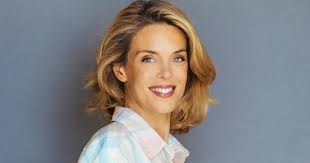 Photo «Pas de nouvelles pendant un an et demi» : Julie Andrieu revient ...
