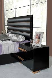 The tall headboard has vertical ridges in champagne gold, making you feel like royalty. Nova Domus Romeo Italian Modern Black Rosegold Bedroom Set Modern Bedroom Furniture Luxury Bedroom Sets Contemporary Bedroom Design