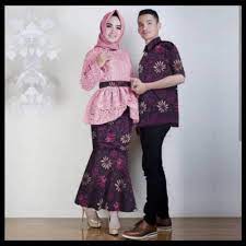Tapi kesalahan dalam padu padan busana bisa. Jual Kekinian Batik Couple Baju Couple Modern Kekinian Couple Kondangan Jakarta Barat Sarirakhaoutlookcoid Tokopedia