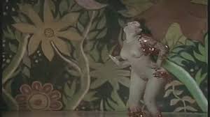 Lyn May desnuda en Burlesque < ANCENSORED