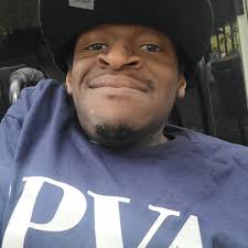 Derrick Colson (@coldderrick) • Threads, Say more