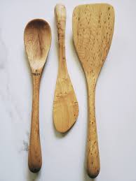 Scottish oatmeal spurtle, morning oatmeal, kitchen tool, food prep,hostess gift spurtles are a scottish tradition made for stirring lucinda scala quinn spurtlemania. Spoonmaker Com