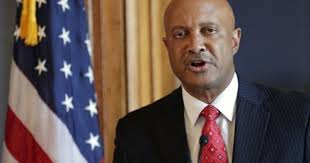 Will Curtis Hill still be Indiana's attorney general once his law license  suspension begins Monday?