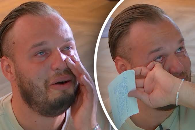Bondgenoten-deelnemer in tranen tijdens videogesprek: ’Sta je achter mijn  keuzes?’